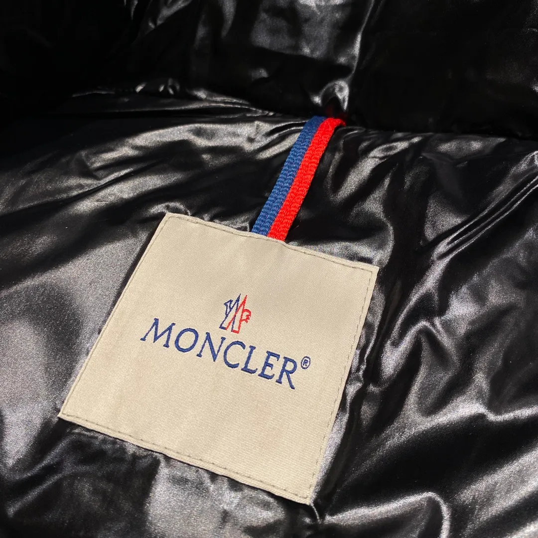 Moncler 12345